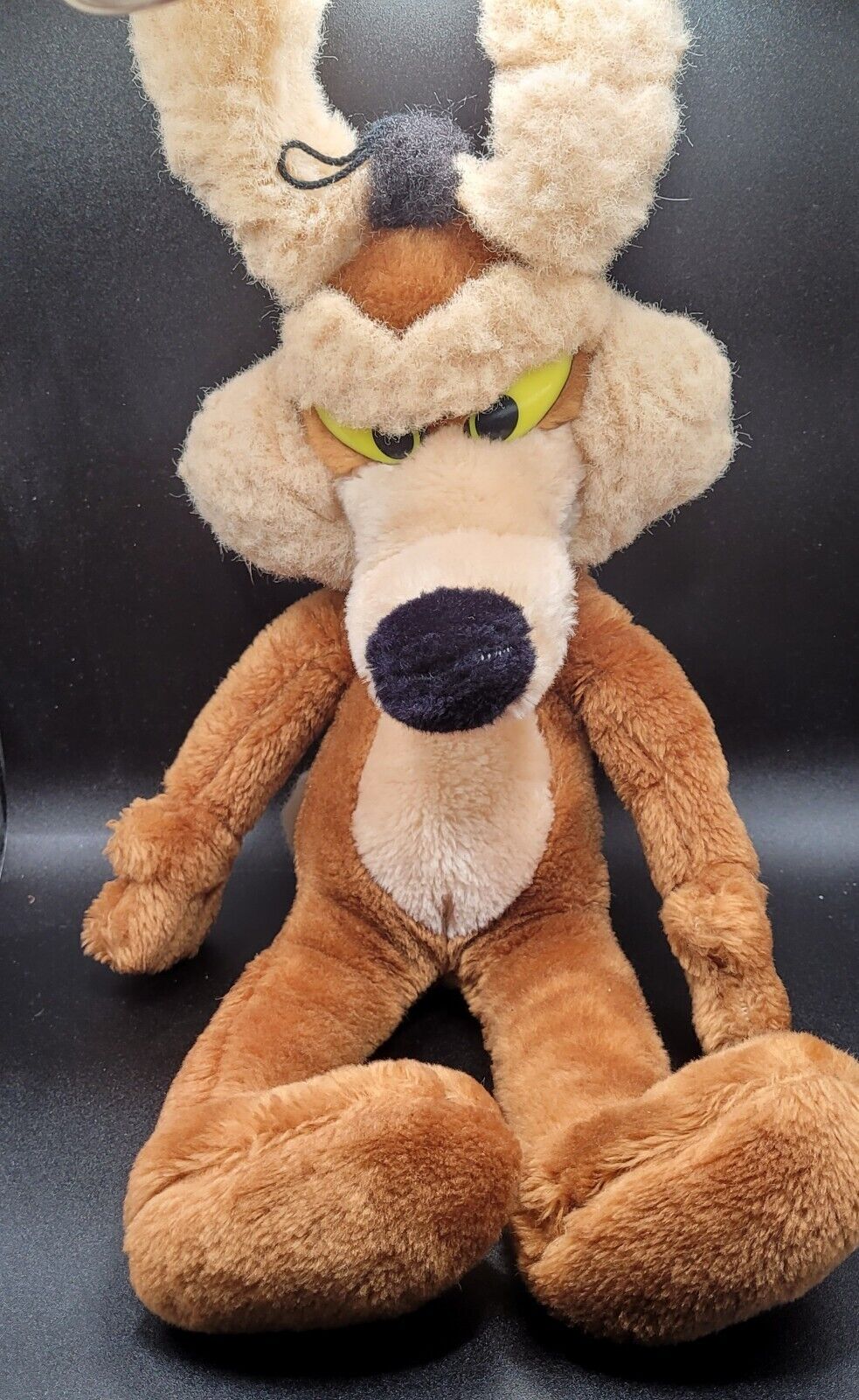 1989 Wiley Coyote Plush Plushy Mighty Star Warner Bros Wile E  Toy Animal 19”