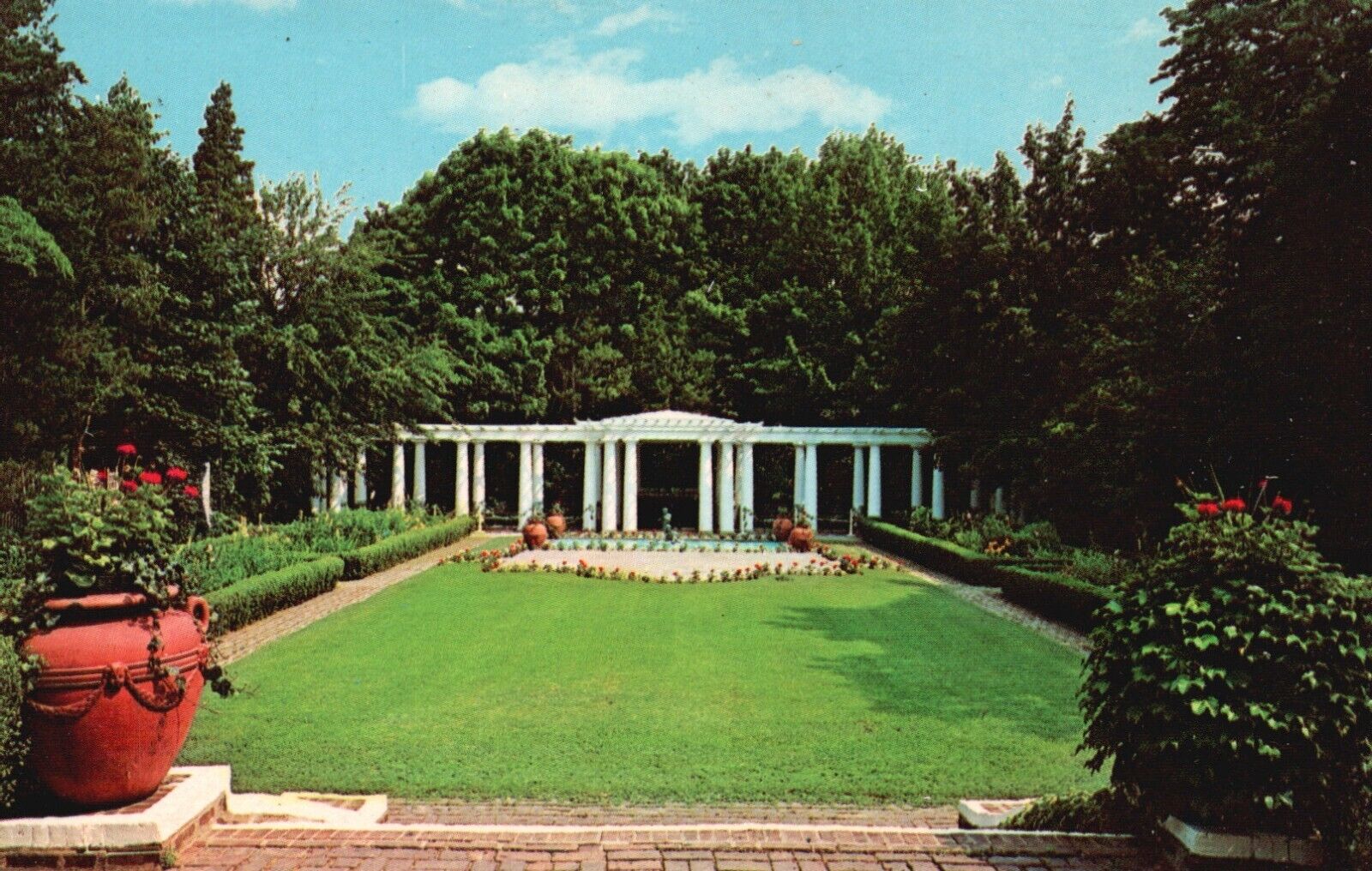 Postcard NJ Shrewsbury Rod's Shadowbrook Formal Gardens Chrome Vintage e8033