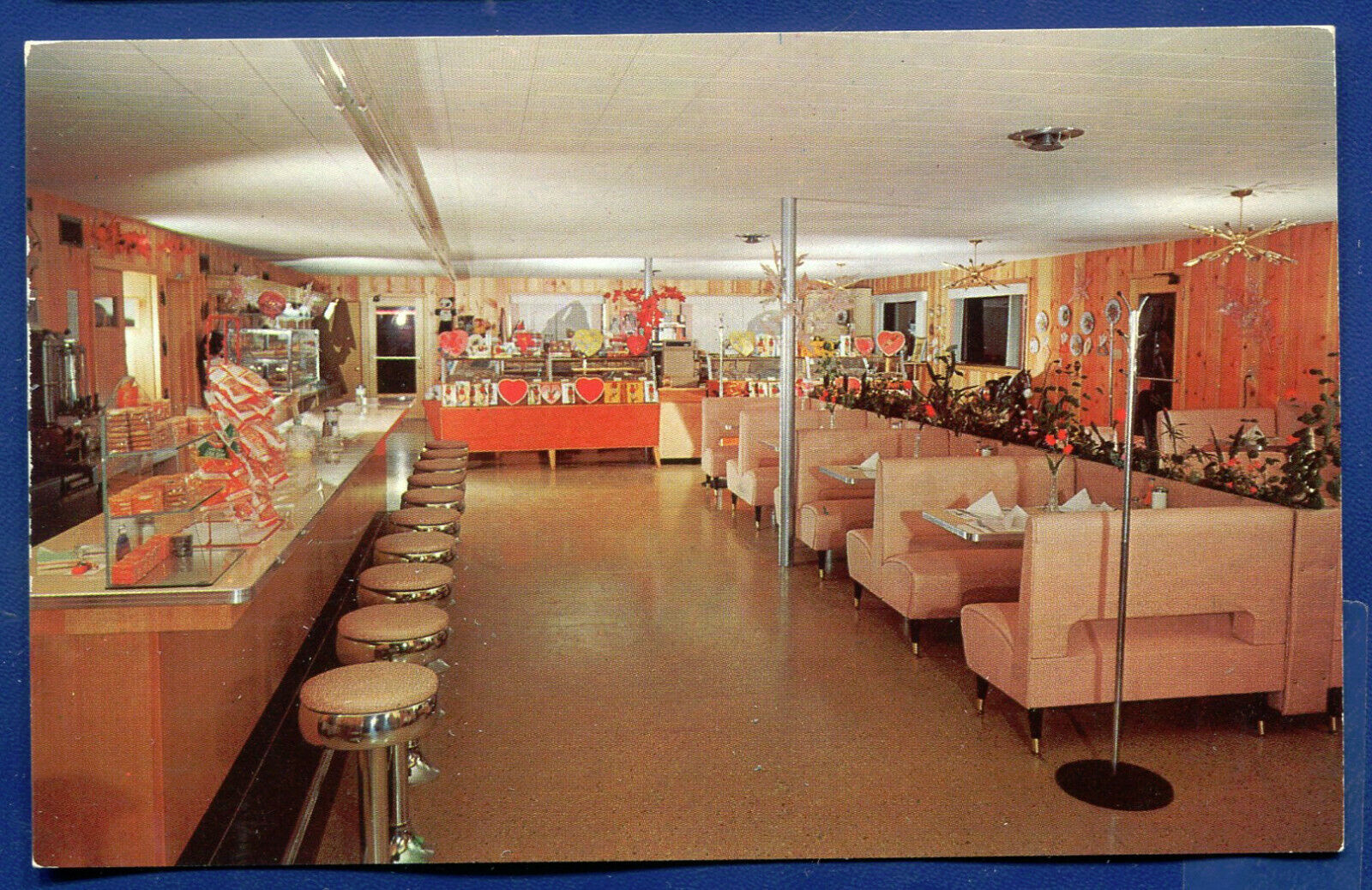 South Athens, Alabama Saxon\'s Diner Restaurant Interior old postcard