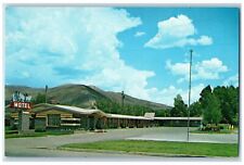 c1950 Vir-Day Motel & Restaurant Roadside Cottages Montpelier Idaho ID Postcard picture