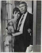 1966 Press Photo Actor James Coburn & Gila Golan Starring In 