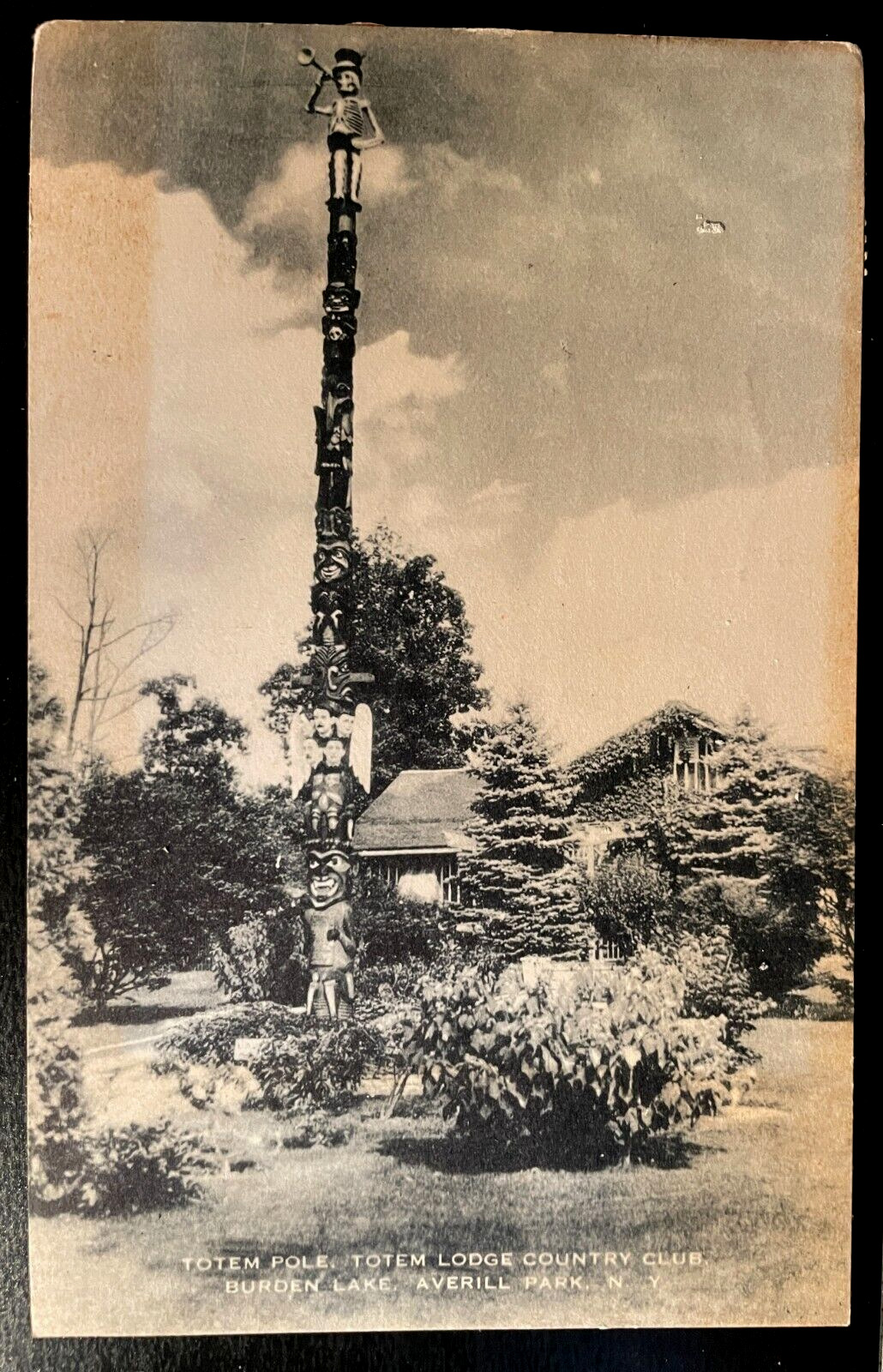 Vintage Postcard 1949 Totem Lodge Country Club, Burden Lake, Averill Park, NY