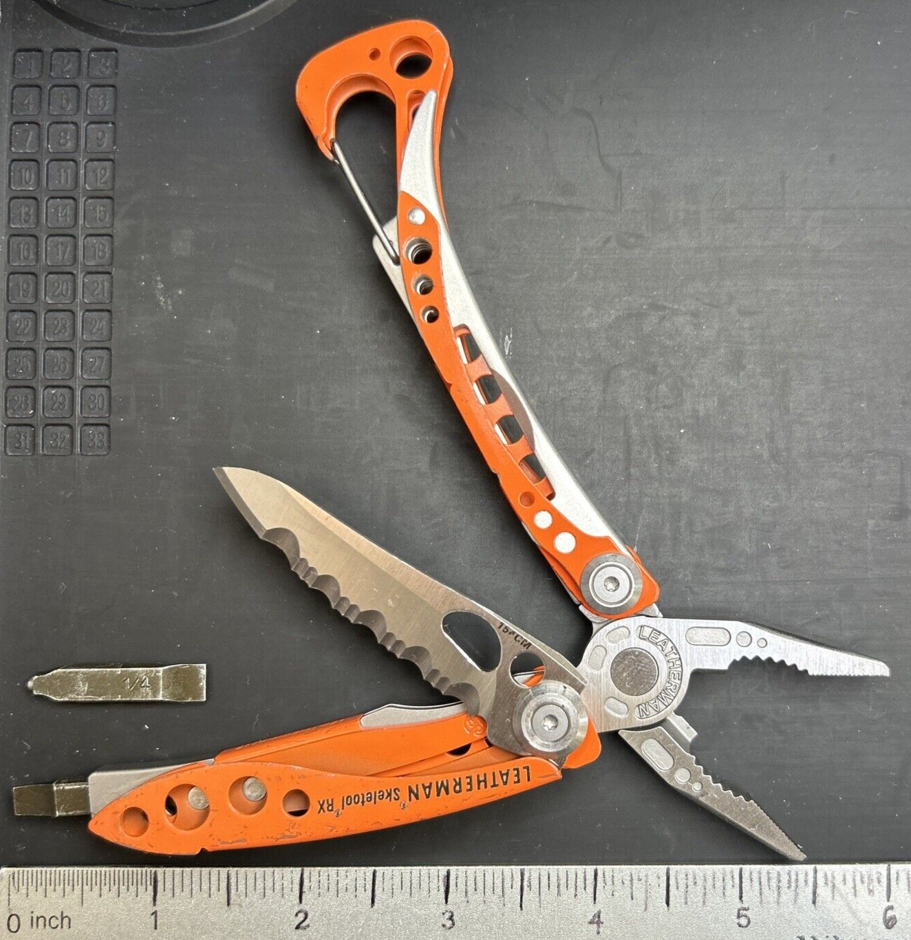 Leatherman Skeletool RX Multitool Rescue Orange Serrated 154CM Knife W/Punch