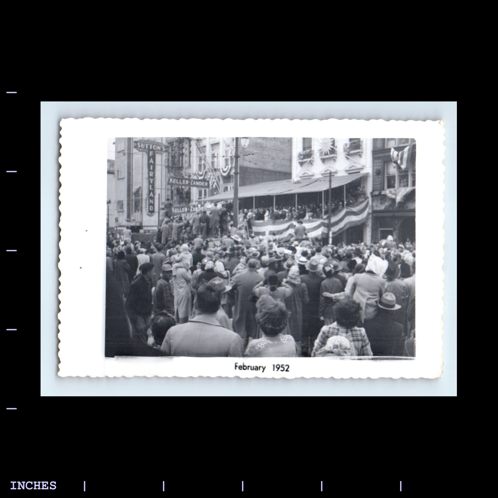 Vintage Photo CROWD STREET SCENE NEW ORLEANS 1952 SUTTON\'S FAIRYLAND